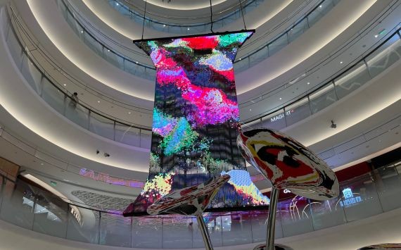 Curtain LED display for shopping malls